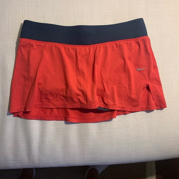 Nike Dri-Fit Running/Tennis Skirt - Picture 1 of 3